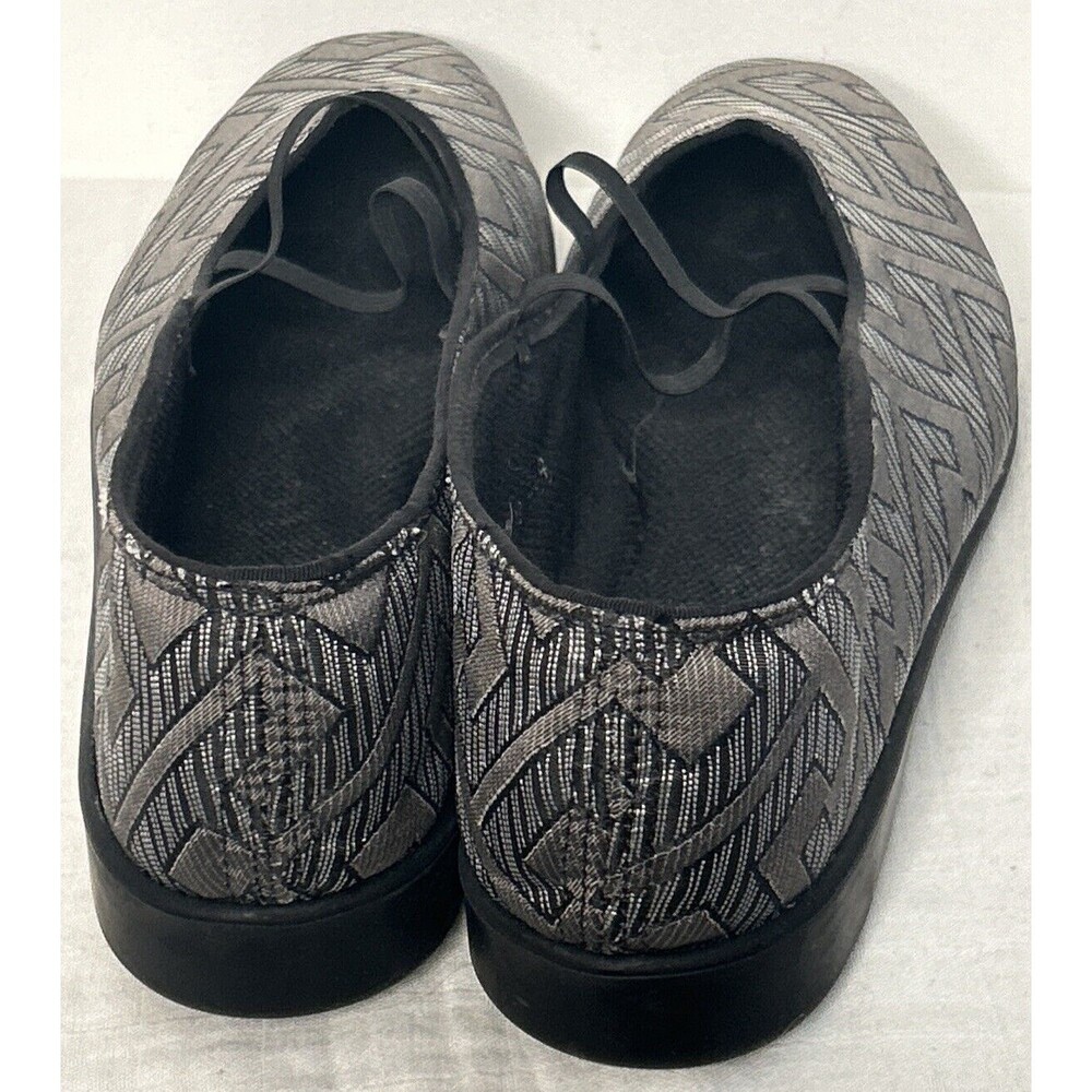 APROPOS Anthro Black/Silver Tuxedo Tapestry Ballet Flats Shoes Size 11 Lagenlook - Picture 5 of 8